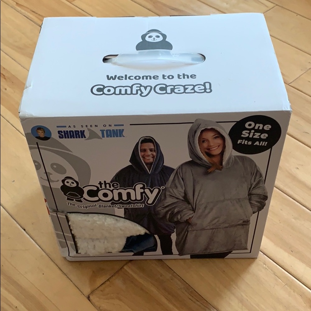 New in box Comfy blanket/sweatshirt